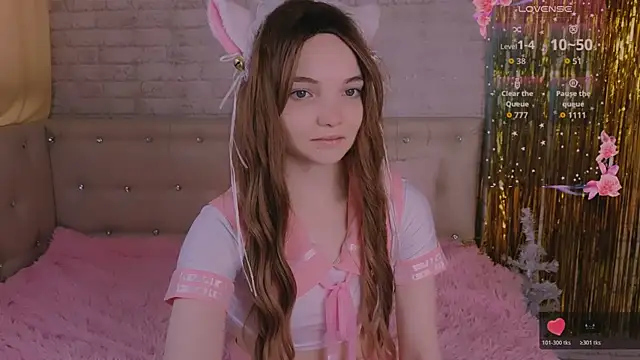 Snapshot of AnimeAlica18 chatting on 01-19-26, 05:22 AnimeAlica18 online show from 01-19-26, 05:22