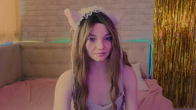 AnimeAlica18 online show from 03-26-26, 03:27