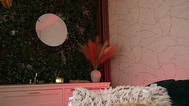 angel wow  online show from 11-28-25, 05:29