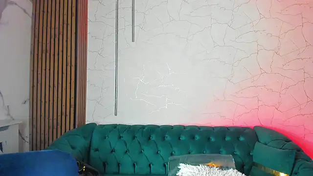 angel wow  online show from 12-05-25, 05:17