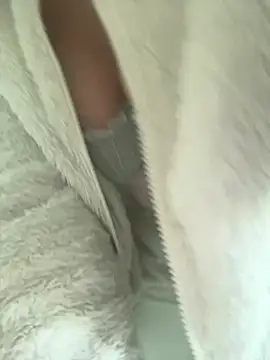 Snapshot of eli5566 chatting on 02-26-26, 01:55 eli5566 online show from 02-26-26, 01:55