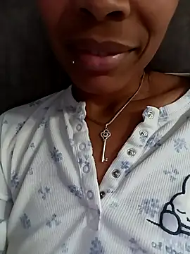 Flacidas online show from 11-18-25, 09:40