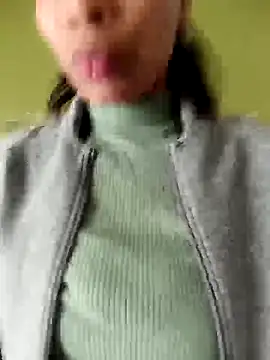 Snapshot of Flacidas chatting on 10-12-25, 10:38 Flacidas online show from 10-12-25, 10:38