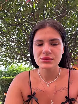 MiraReach online show from 04-10-26, 01:56