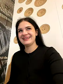 MiraReach online show from 10-05-25, 03:41