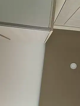 Snapshot of MiraReach chatting on 02-16-26, 02:43 MiraReach online show from 02-16-26, 02:43