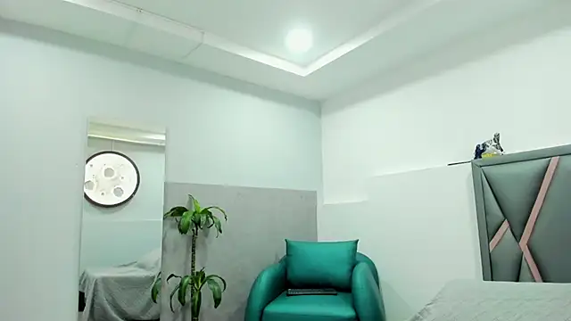 klariz09 online show from 09-17-25, 08:00