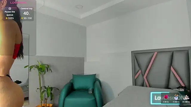 klariz09 online show from 09-10-25, 08:19