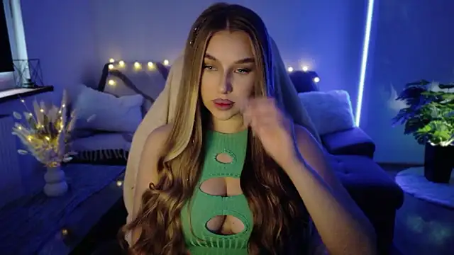 Emma candyyy online show from 01-07-26, 09:25