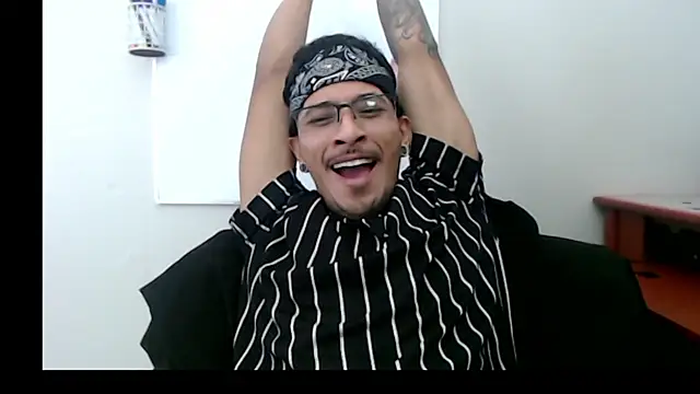 tanjir020 online show from 02-05-26, 09:43