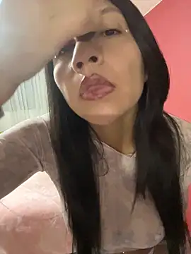 Snapshot of Bamby_milflatina chatting on 09-18-25, 12:02 Bamby milflatina online show from 09-18-25, 12:02