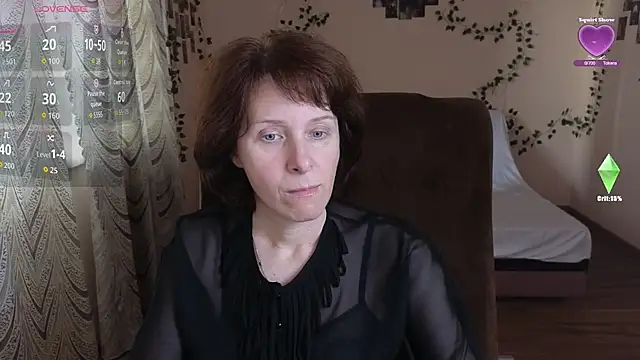 Snapshot of Lia_Tito chatting on 10-17-25, 06:06 Lia Tito online show from 10-17-25, 06:06