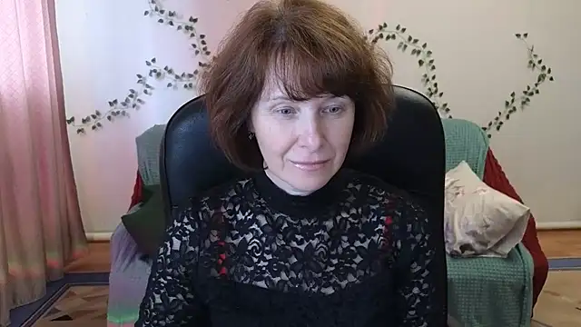 Lia Tito online show from 04-08-26, 06:37