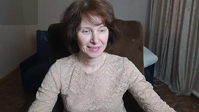 Lia Tito online show from 02-10-26, 01:54