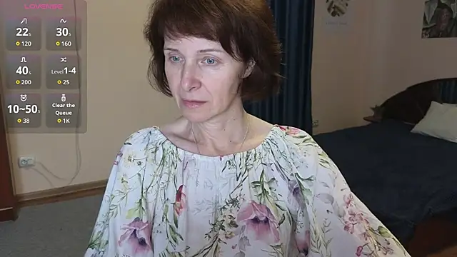 Lia Tito online show from 10-26-25, 06:36