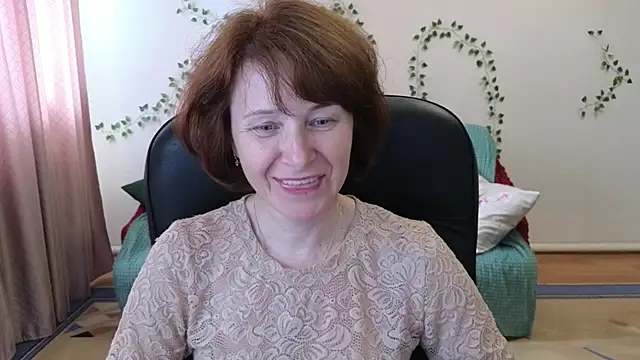 Snapshot of Lia_Tito chatting on 05-28-26, 06:21 Lia Tito online show from 05-28-26, 06:21