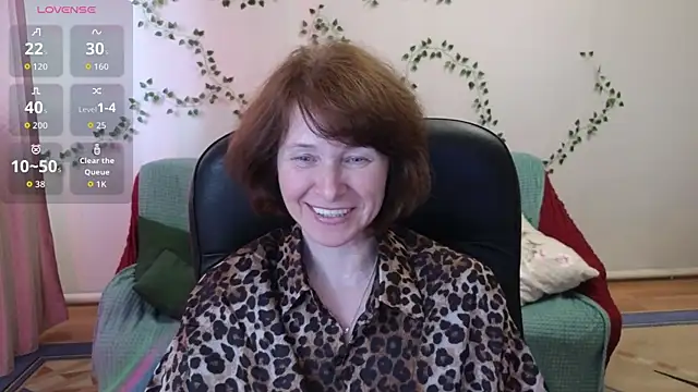 Snapshot of Lia_Tito chatting on 04-18-26, 08:16 Lia Tito online show from 04-18-26, 08:16