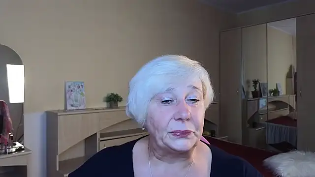Snapshot of Milana_Milky chatting on 09-22-25, 05:02 Milana Milky online show from 09-22-25, 05:02