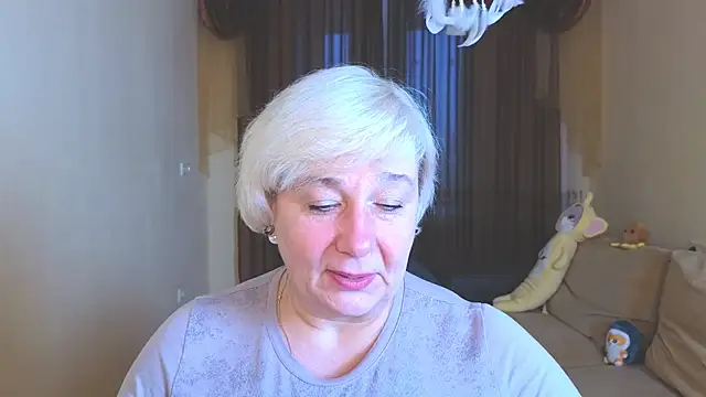 Milana Milky online show from 12-04-25, 05:06