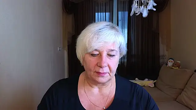 Snapshot of Milana_Milky chatting on 10-10-25, 05:08 Milana Milky online show from 10-10-25, 05:08