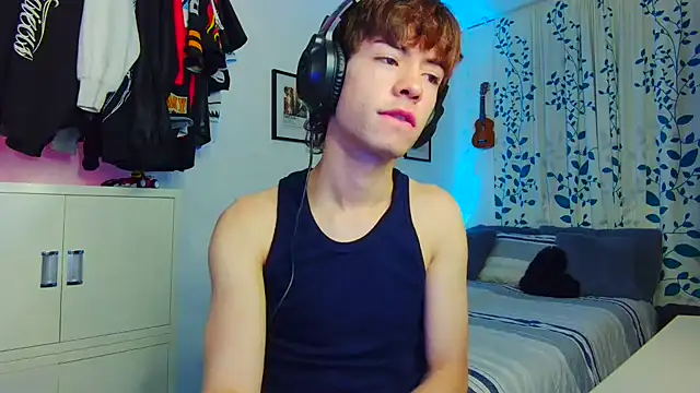 Tonerii online show from 09-10-25, 02:21