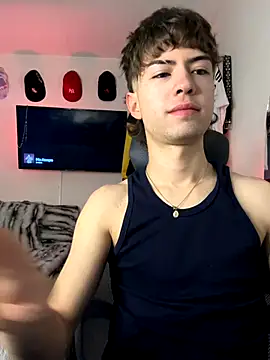 Tonerii online show from 10-21-25, 01:38