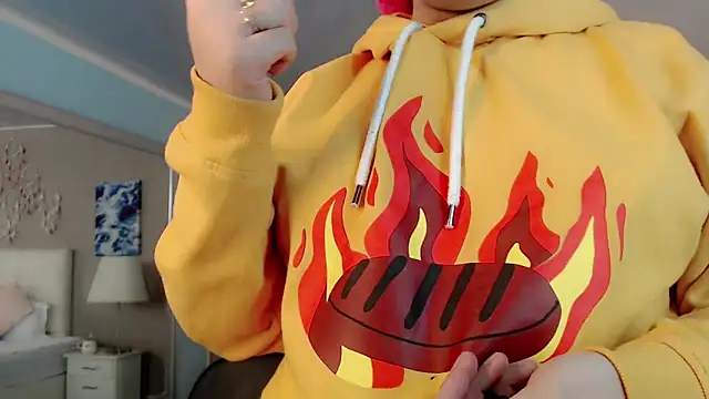 maddissonivanova online show from 03-26-26, 07:12