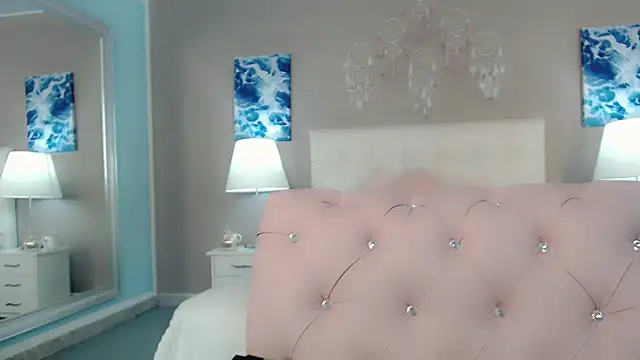 maddissonivanova online show from 12-22-25, 06:52