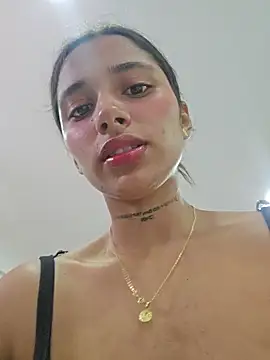 Lorena Mcfly online show from 06-28-26, 12:22