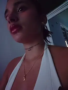 Lorena Mcfly online show from 04-24-26, 11:34