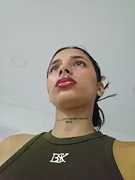 Lorena Mcfly online show from 06-08-26, 11:33