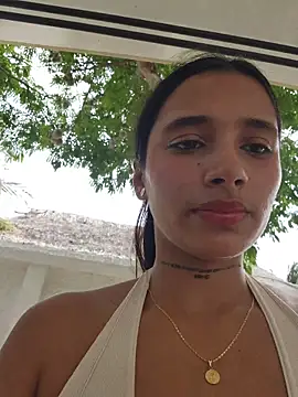 Lorena Mcfly online show from 04-30-26, 02:13