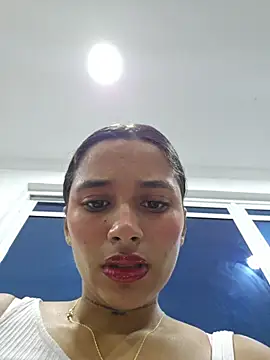 Lorena Mcfly online show from 06-21-26, 10:21