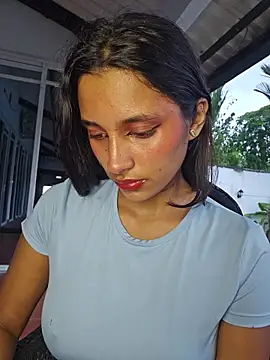 Lorena Mcfly online show from 07-16-26, 12:02