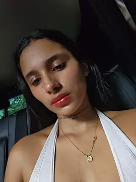 Lorena Mcfly online show from 05-28-26, 02:23