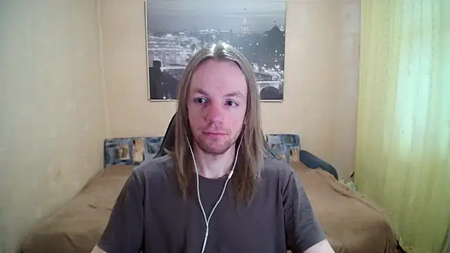 AdamDickens online show from 04-05-26, 01:18