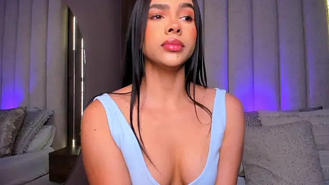 LucySalvatore  online show from 10-01-25, 02:32