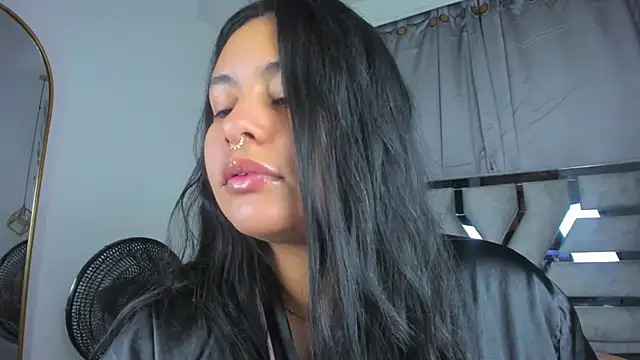 Snapshot of SamaelAndLilitt chatting on 07-17-26, 10:56 SamaelAndLilitt online show from 07-17-26, 10:56