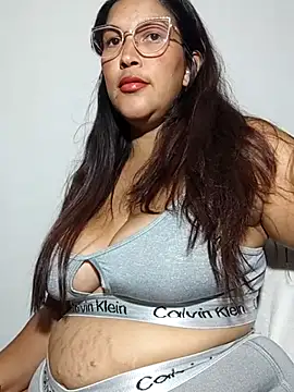 Ivy horse  online show from 03-08-26, 02:37