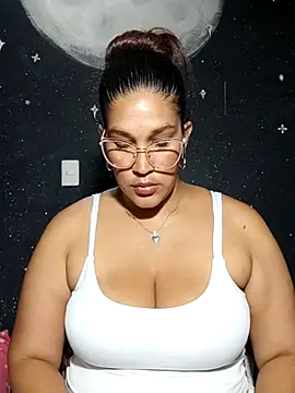 Ivy horse  online show from 04-05-26, 10:38