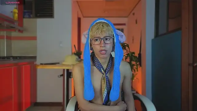 taichi bluy online show from 01-10-26, 07:15