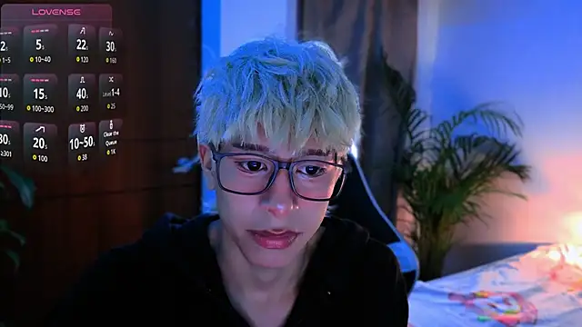 taichi bluy online show from 10-21-25, 07:19