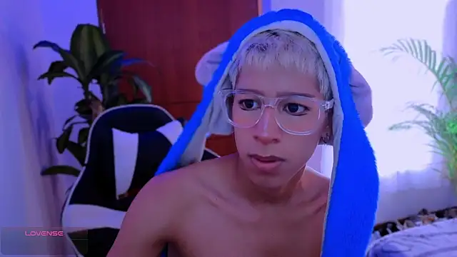 taichi bluy online show from 09-30-25, 08:15