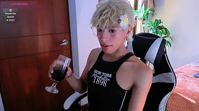 taichi bluy online show from 11-03-25, 07:28