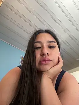 Snapshot of BELLAALEJA chatting on 09-28-25, 07:21 BELLAALEJA online show from 09-28-25, 07:21