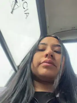 Snapshot of BELLAALEJA chatting on 07-01-26, 12:05 BELLAALEJA online show from 07-01-26, 12:05