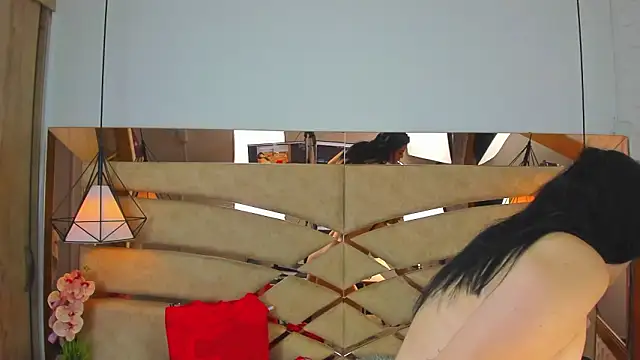 pamemiller1 online show from 03-11-26, 10:42