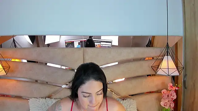 pamemiller1 online show from 09-17-25, 03:19