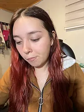 Karen18 boobs online show from 05-05-26, 01:52