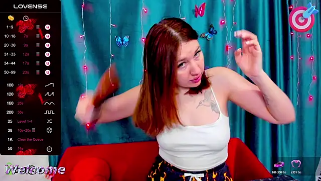 Haley Nikki online show from 02-10-26, 01:37